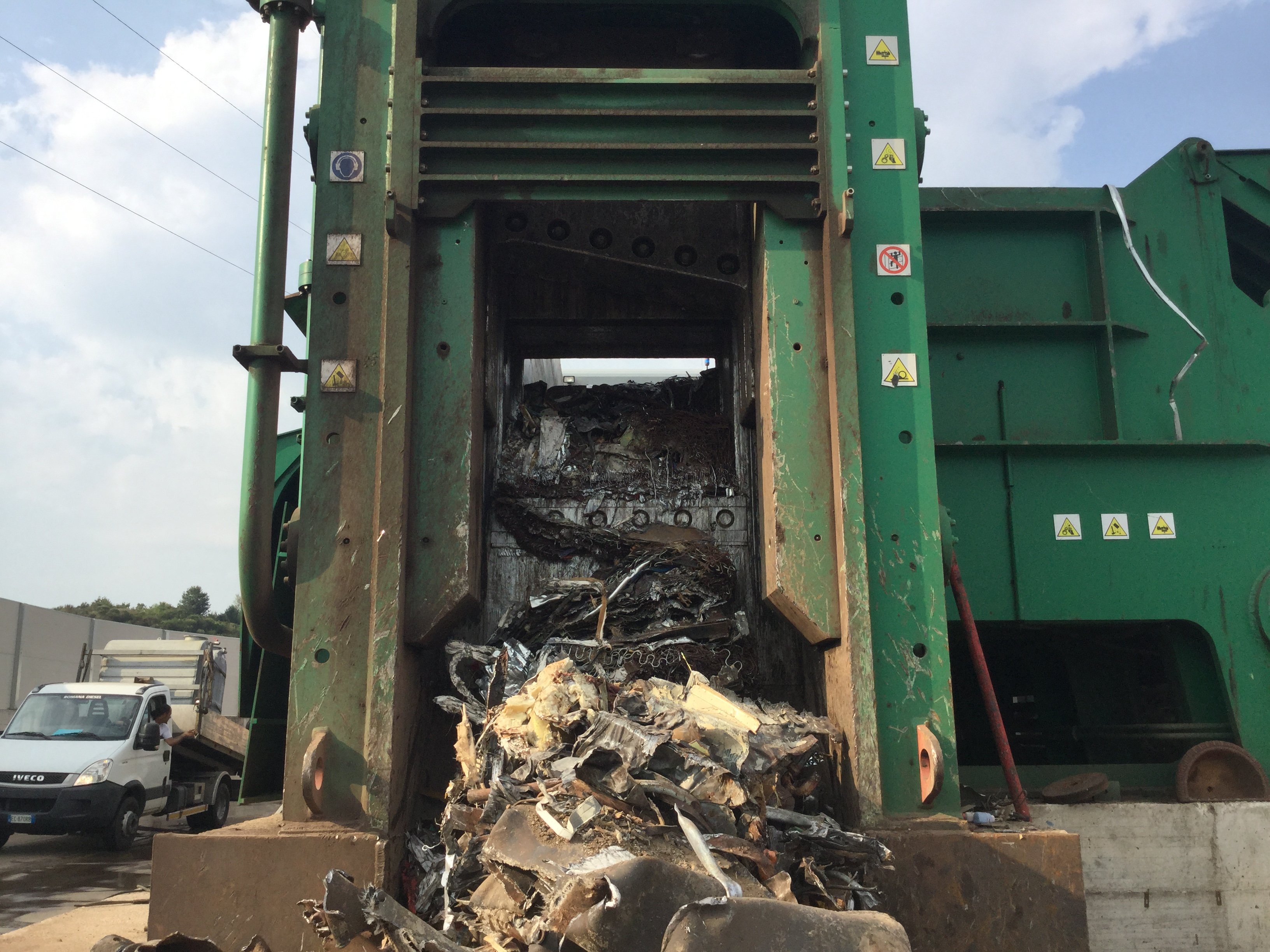 液壓龍門(mén)剪